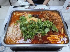 -在巷子里的烤肉店·螺蛳粉烤鱼·牛蛙(和美城店)