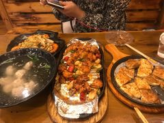 -老东镇啤酒屋海鲜加工·蒸汽海鲜·海鲜烧烤(台东店)