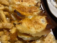 胡萝卜锅贴-阿洪锅贴王(小吃城店)