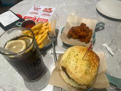 -必胜客(东部星悦天地店)