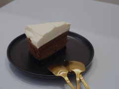 巧克力芝士乳酪-悟白咖啡WoobyCafe