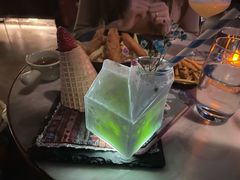 -STARRY CAFE & LOUNGE BAR(高新店)