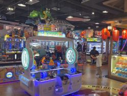 -卡通尼乐园(新达汇三林店)
