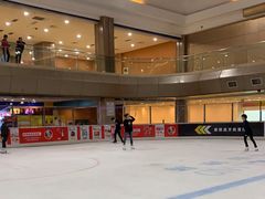 -奥山冰场(奥山世纪城店)