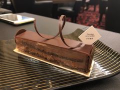 巧克力榛子蛋糕-Salon de The de Joel Robuchon(外滩18号店)