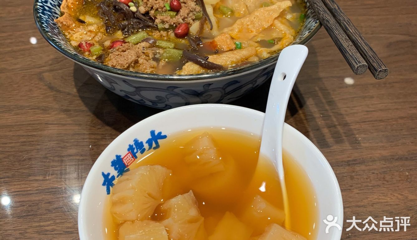 终于征服了螺蛳粉