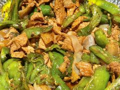 辣椒炒黑猪肉-彭耕记猪油炒小菜(吉联mall店)