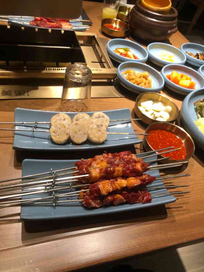 美里·朝鲜族烤串-"我们现在二楼 位置好找就在西塔大奥莱附近.