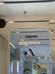 -罗亚帝造型·烫发染发