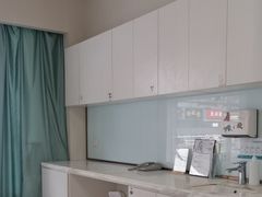 -登特口腔医院(鼓楼东街口店)