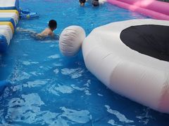 -小海豚国际游泳培训中心(松江九亭店)