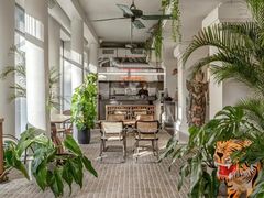 -刘栋梁大排档(淮海东路店)