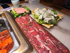 -巴渝瓦肆重庆鲜火锅(宝龙环湖店)