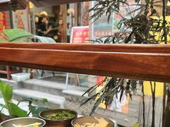 -银米·云南传统过桥米线(双廊黑金冠店)