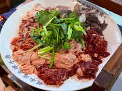 -顺水湾·牛肉牛杂火锅(驾鹤店)