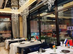 -马克西姆俄罗斯餐厅(通亚街店)