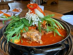 -喇喇排骨火锅·传统韩式脊骨汤(望京西园总店)