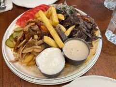 混合烤肉-ELI FALAFEL Lebanese&Mediterranean黎巴嫩美食(富城路店)