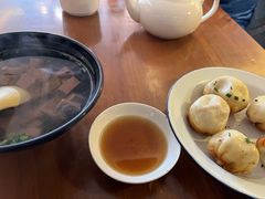 -舒蔡记生煎菜饭(云南中路店)