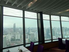 -亚洲国际大酒店·云顶阁旋转自助餐厅