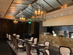 -卡佩罗意大利餐厅及酒吧Al Cappello Trattoria