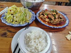 -杨老大生皮白族菜