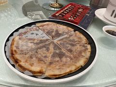 -龙悦湾酒家·八阵鱼生·渔人码头店