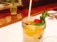 自制西班牙水果酒-藏红花·西班牙餐厅(北京五道营店)