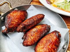 秘制香辣鸡翅-食间牛排(湖西路店)