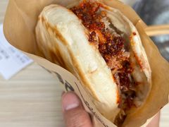 肉夹馍很诱人-樊记腊汁肉(竹笆市总店)