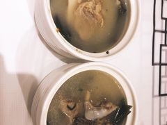 -丹江口渔村·湘味厨房(桃园店)