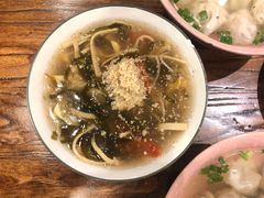 胡辣汤-韩萍老南京馄饨(河西万达店)