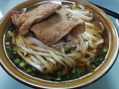 -北门严记小吃(九华中路店)