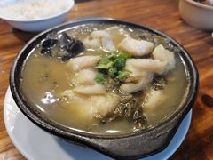 酸菜鱼砂锅-万和春排骨砂锅米饭(湖北路店)