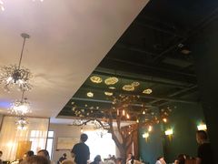 -梧桐树下(云锦世家店)