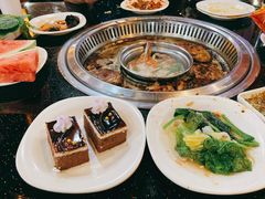 -维纳斯火锅烤肉自助餐厅