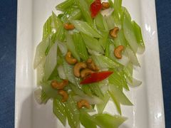 -御沪沪味园.融合菜.海鲜(斜土路店)