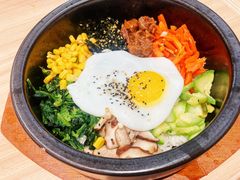 石锅拌饭-米村拌饭(东方新天地店)