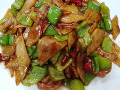 土豆辣子肉片-老七饭馆(光荣道总店)