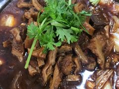-临街徽菜馆·正宗黄山味