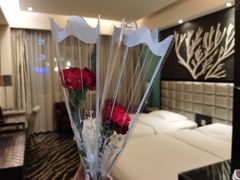 -昆明朗威酒店(昆明站火车站双桥夜市风情街店)