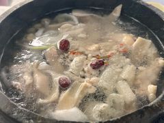 -墨脱石锅椰子鸡•海鲜糟粕醋(榆亚路店)