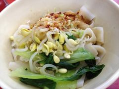 油泼扯面-陕味食族油泼面·小炒盖码面(双榆树店)