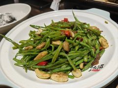 -东口码头·烧鸽子·鱼头泡饼·地方菜(金鹰悦城店)