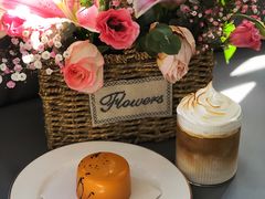 -Fridi Patisserie Cafe