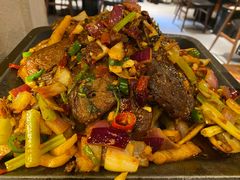 -炉小二铜锅牛蛙•川湘菜(三里屯店)