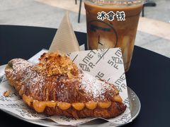 咸蛋超牛-Something For(中洲湾店)
