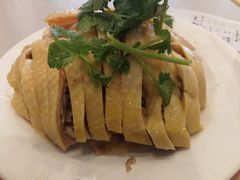 -月亮房·白斩鸡(娄山关路店)