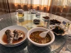 -诗王蟹业(渔家灯火店)