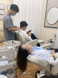 -菩叶脱发白发中心